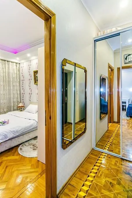 Colorit Nizami Street Apartment Baku